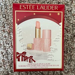 Esteé Lauder Wrap Your Lips in Luxury 2 lip balm set